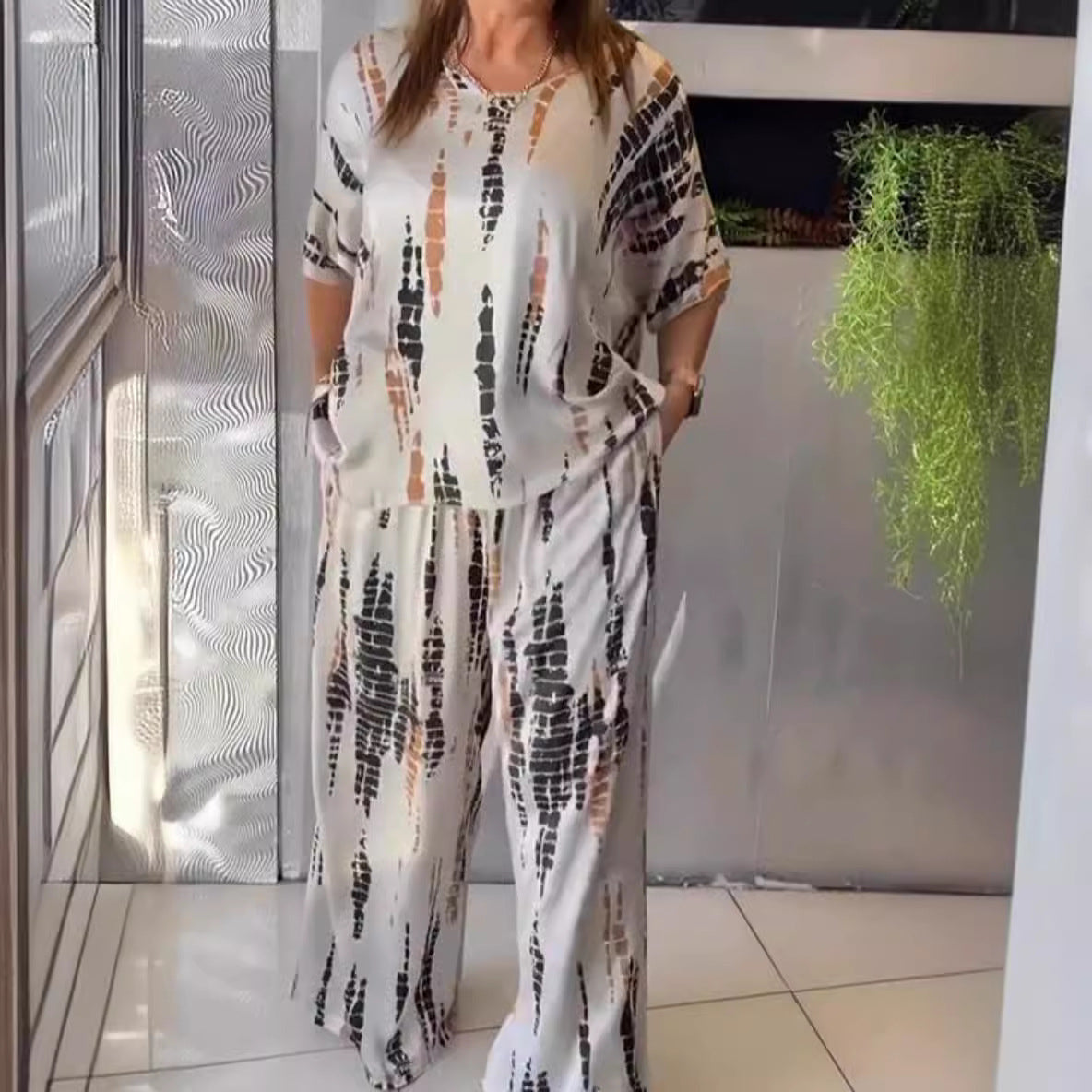 🎁Nuevo conjunto holgado de dos piezas de moda 2025
