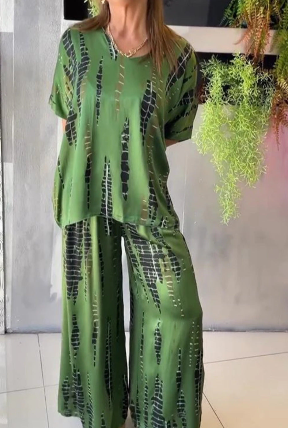 🎁Nuevo conjunto holgado de dos piezas de moda 2025