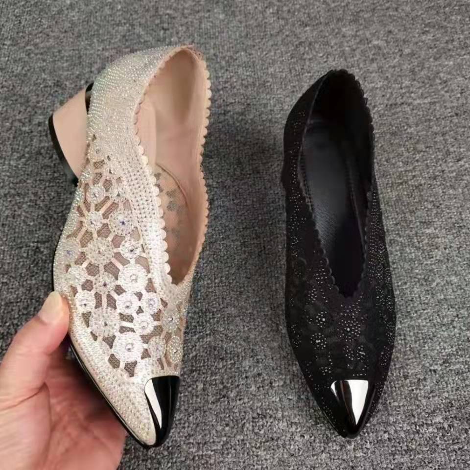 👡Zapatillas de malla con cristales y tacón grueso.