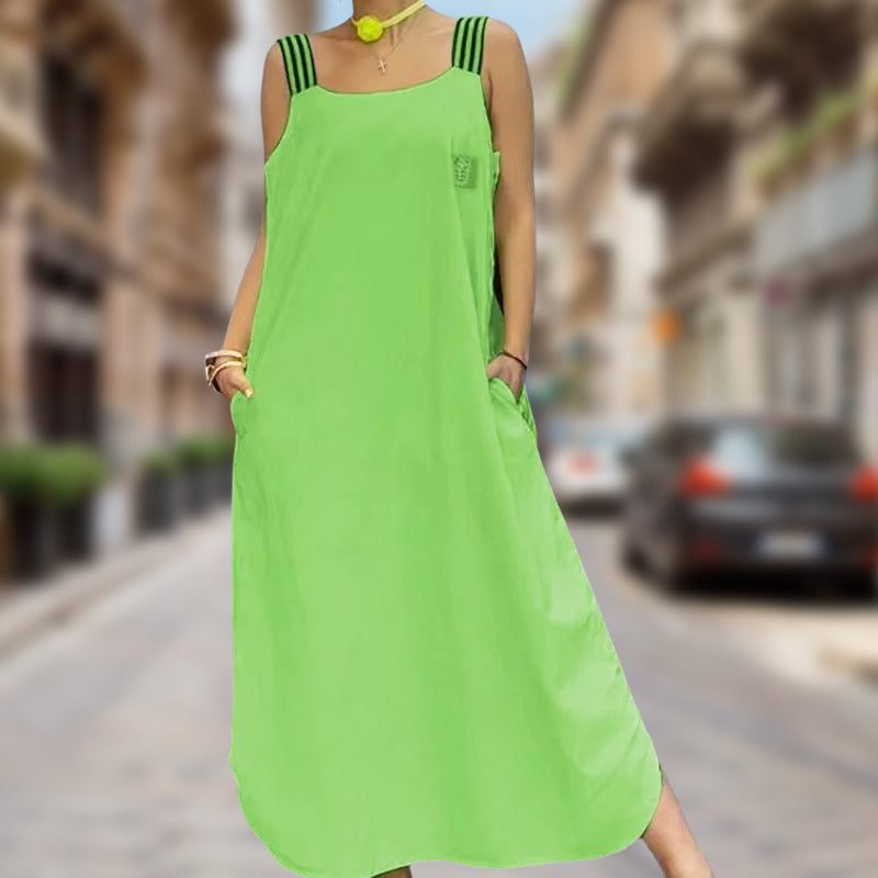 Maxikleid con amplios transportistas y bolsas