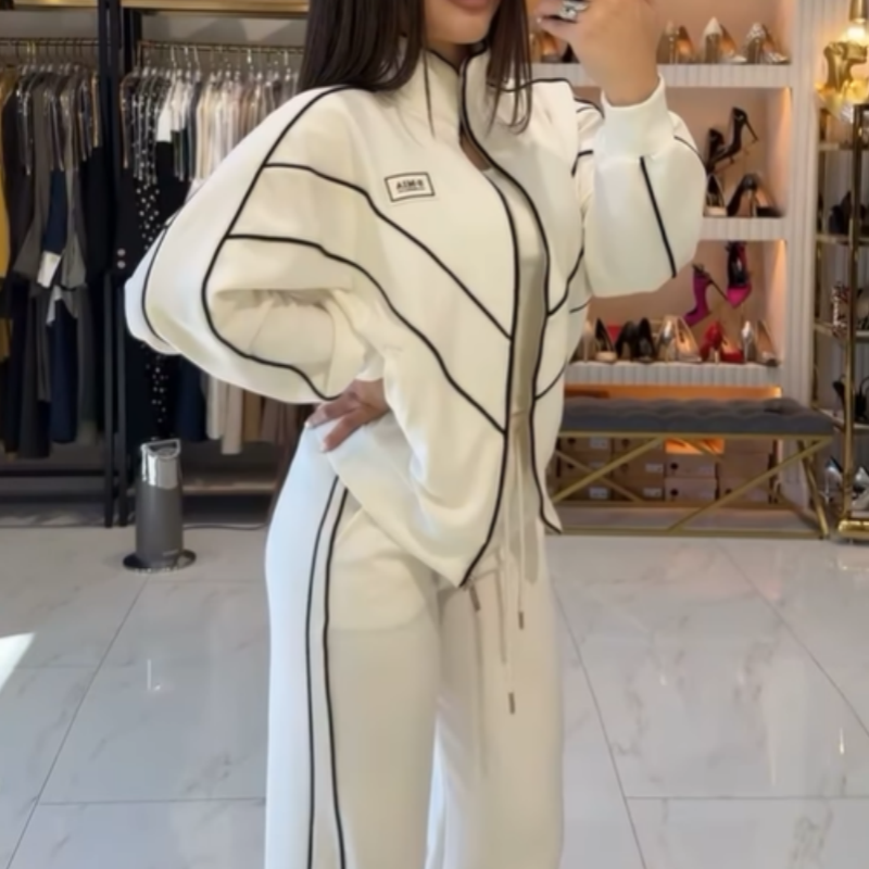 💖✨Conjunto de dos piezas: top de cuello alto a rayas y pantalones anchos🌲