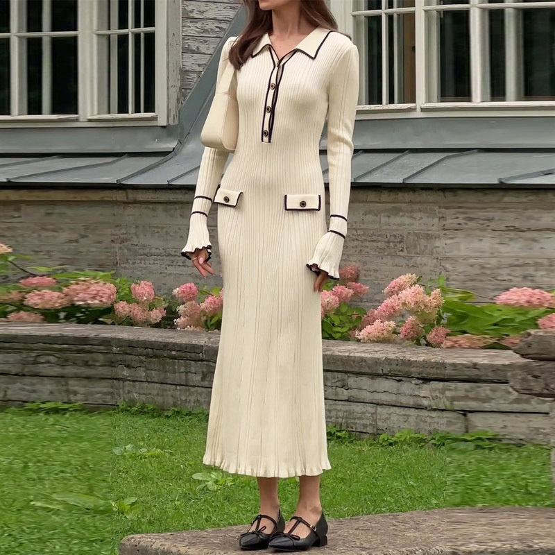 Vestido de tejer para mujeres con mangas de campana y cierre de la mitad de los botones