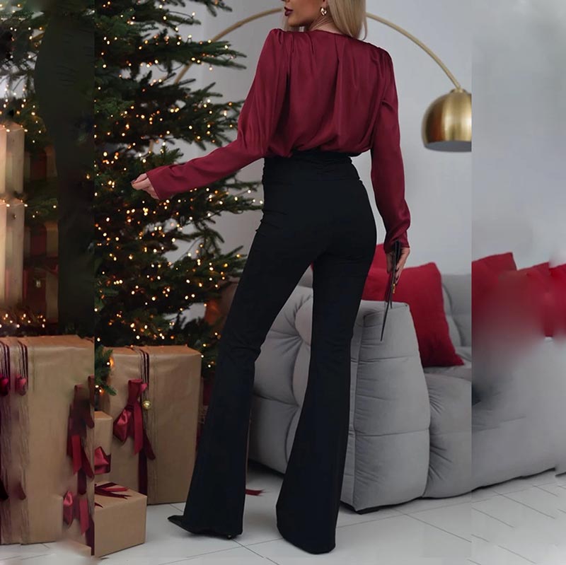 🔥Gran venta 50% de descuento🔥Blusa de satén de lujo con escote en V y detalle de rosa para mujer