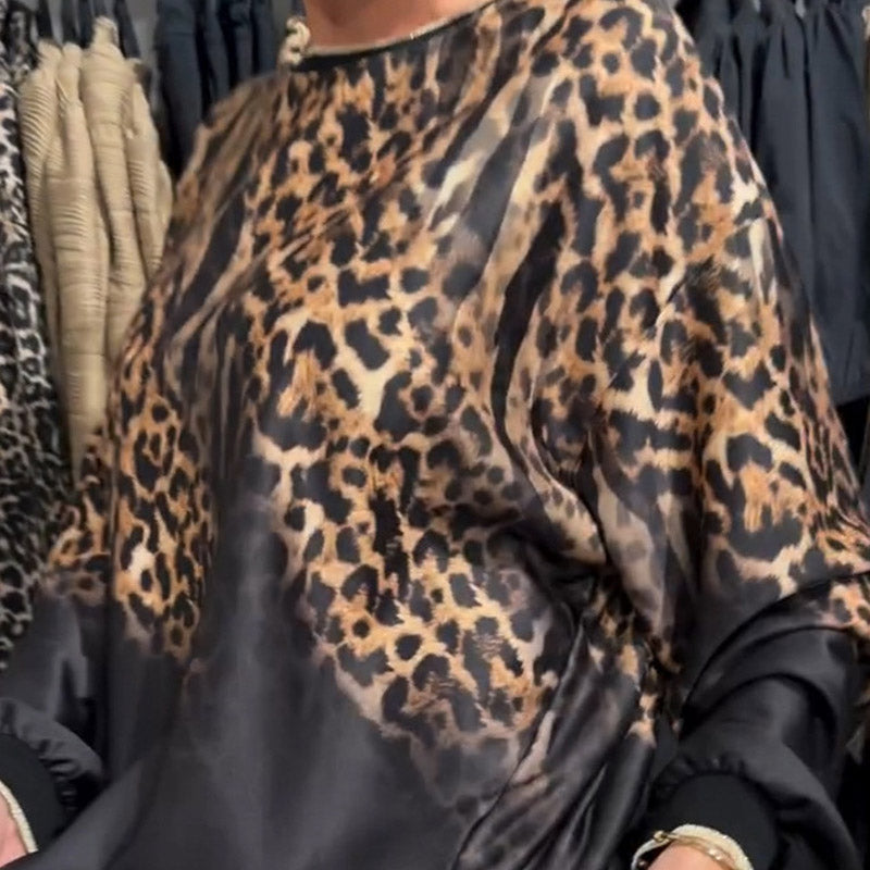 ✨Top informal holgado con cuello redondo y estampado de leopardo🐾