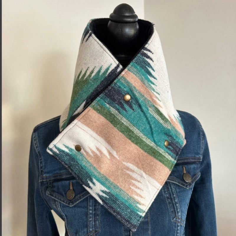 Bedruckter Damen-Schlauchschal mit Knopf