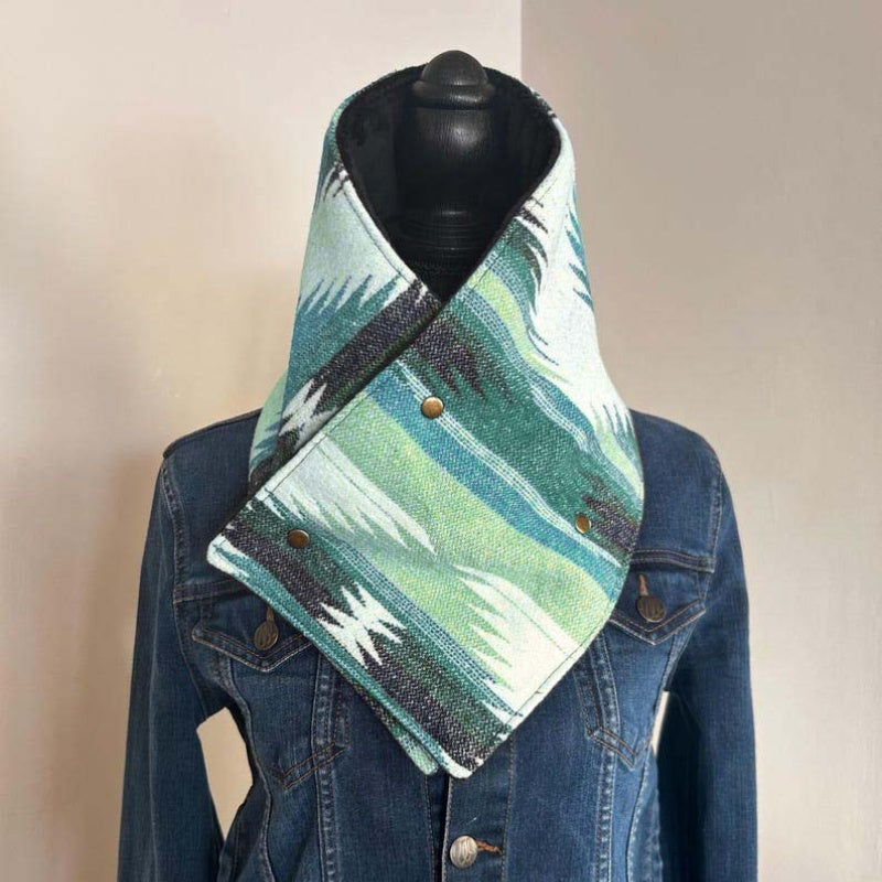 Bedruckter Damen-Schlauchschal mit Knopf