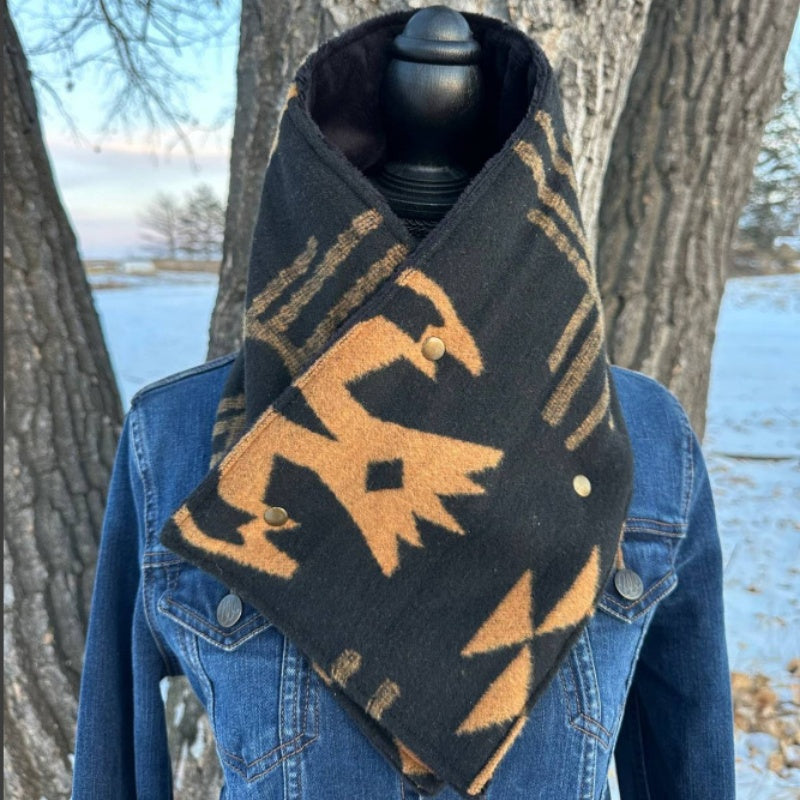 Bedruckter Damen-Schlauchschal mit Knopf