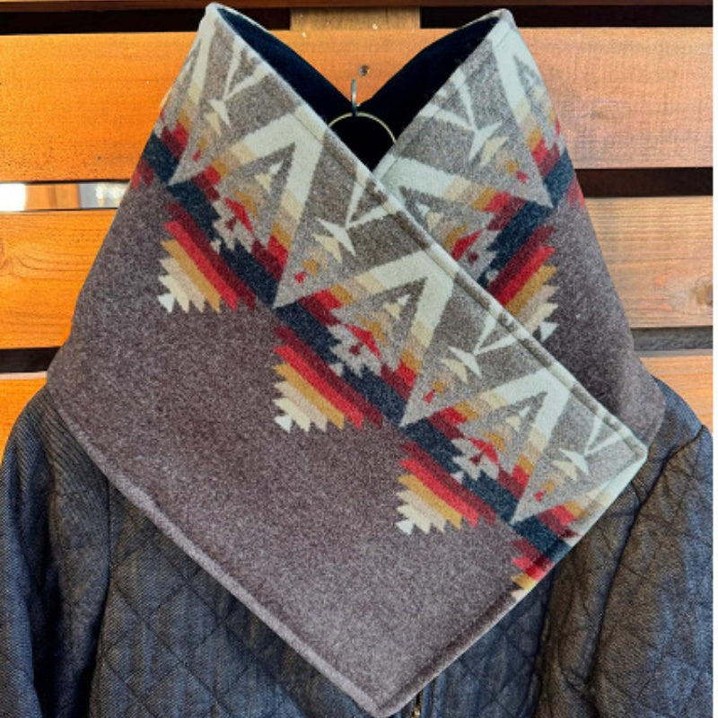 Bedruckter Damen-Schlauchschal mit Knopf