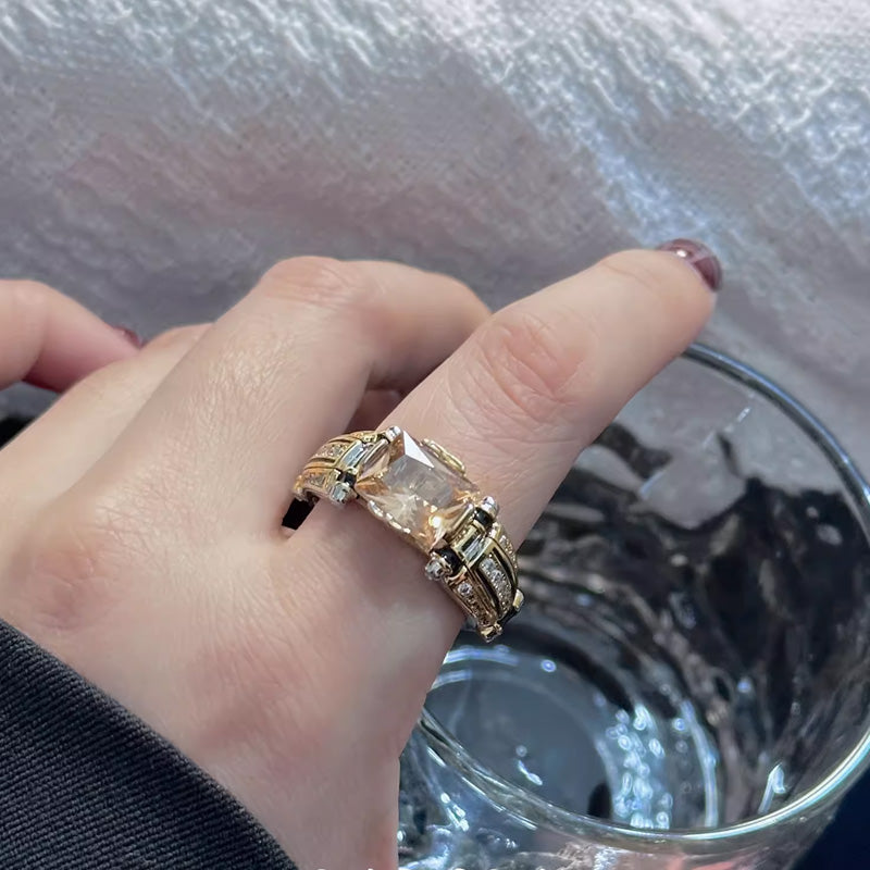 💕 Valentinstags-Special - 50% Rabatt 💕 Robuster Vintage-Ring mit breitem Zirkonia