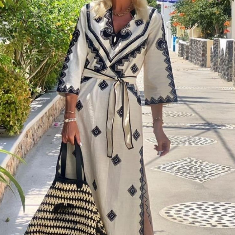 Vestido boho de damas con patrón de geometría de etno, cuello en V y cinturón