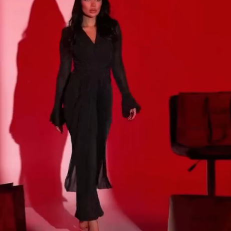 Vestido elegante de Fodycon Maxi con un cuello en V y ciego plisado