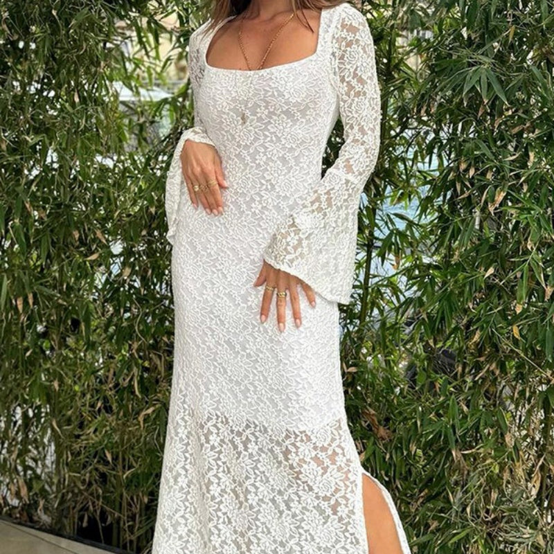 Vestido de encaje con mangas de trompeta, dobladillo de ranura y corte de cintura