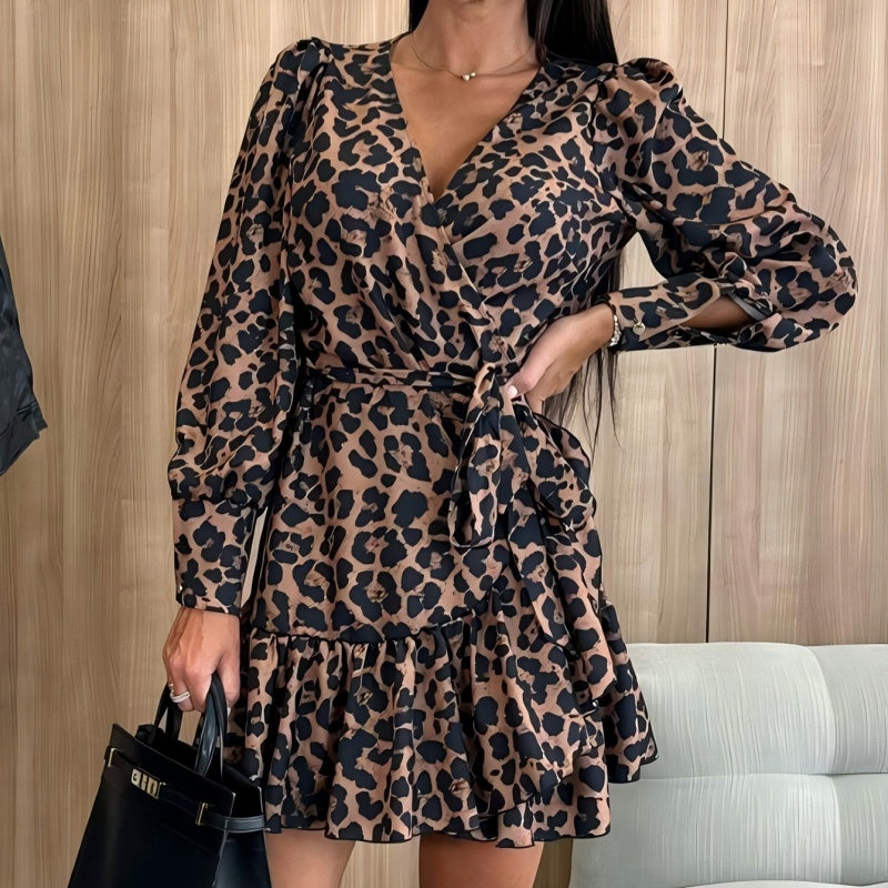 💕¿Qué me pongo mañana?💕Vestido cruzado con cuello en V y lazo en la cintura con estampado de leopardo