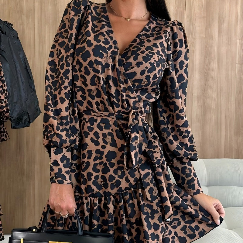 💕¿Qué me pongo mañana?💕Vestido cruzado con cuello en V y lazo en la cintura con estampado de leopardo