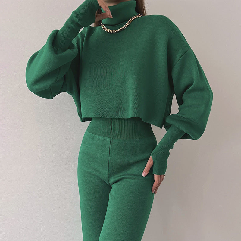 Atuendo de damas con tapa de recorte de cuello alto de manga larga y pantalones
