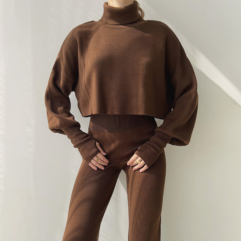 Atuendo de damas con tapa de recorte de cuello alto de manga larga y pantalones
