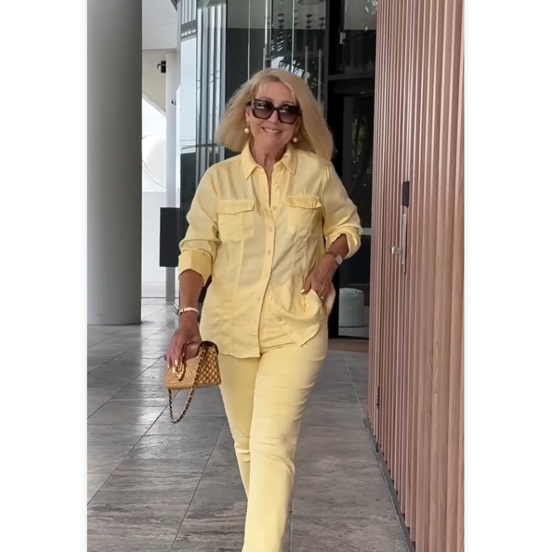 Set de 2 partes de un solo color: camisa suelta y pantalones a juego