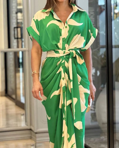 Lässiges Hemdkleid mit Reversausschnitt und Druck