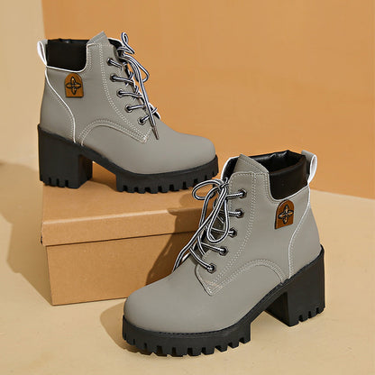 🔥【35-42】 👢✨2025 Neuheit für diesen Herbst: Stiefeletten mit dicken Absätzen und Keilabsätzen – Retro-Modell mit Schnürsenkeln für Damen