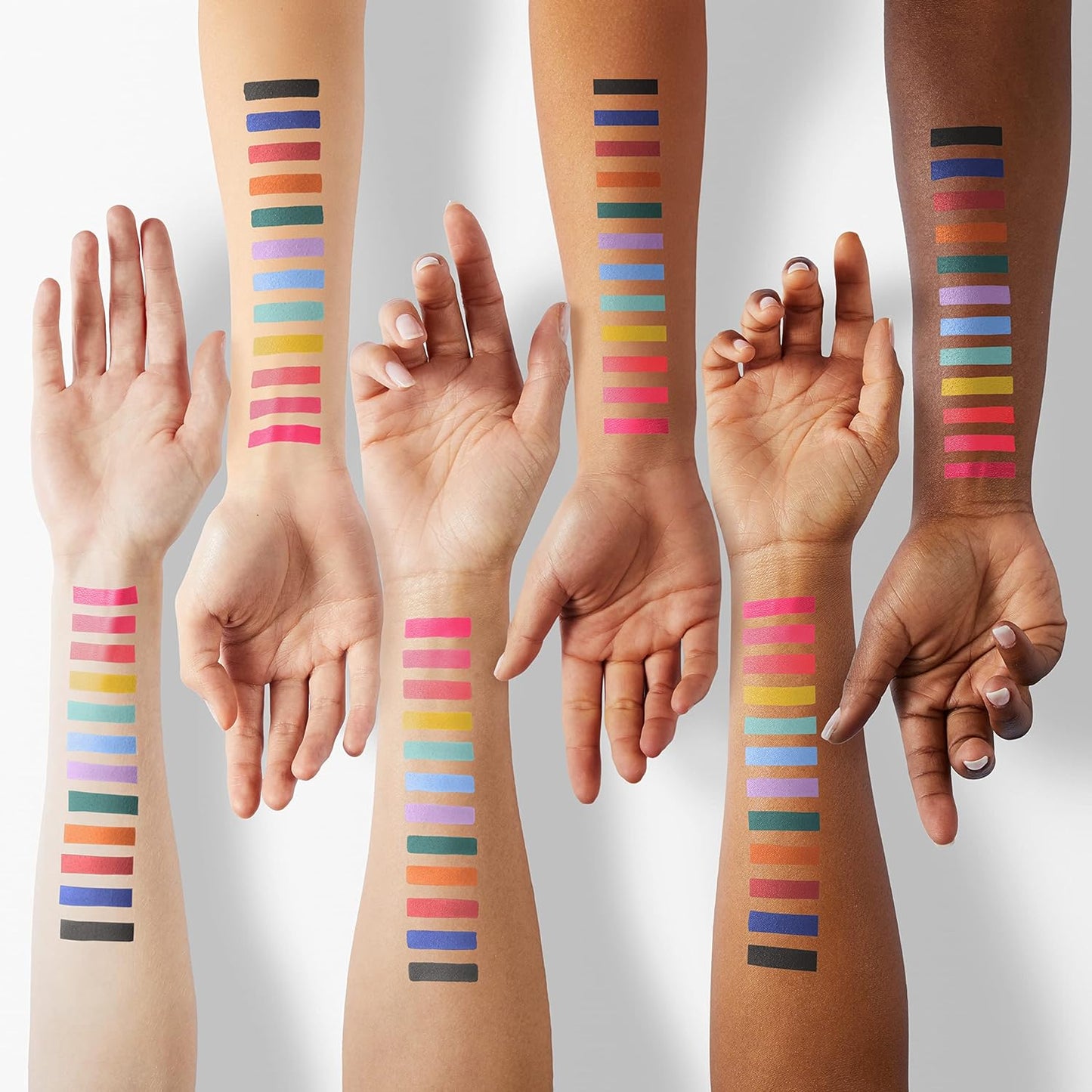 Farbiger Eyeliner-Stift