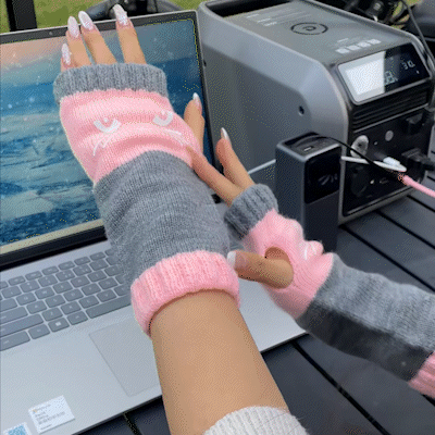 🔥LETZTER TAG – KAUF 1, ERHALTE 1 GRATIS🧤Damen-Strickhandschuhe ohne Finger mit süßem Katzenmuster🐱