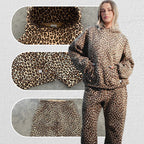 Damen-Outfit mit Leopardenmuster