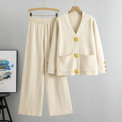 👗🌸Damen-Zweiteiler aus Pullover mit Knöpfen und Hose mit weitem Bein