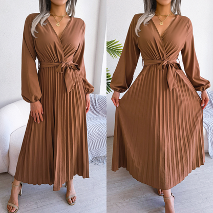 Langes plissiertes Wickelkleid mit Bindegürtel für Damen
