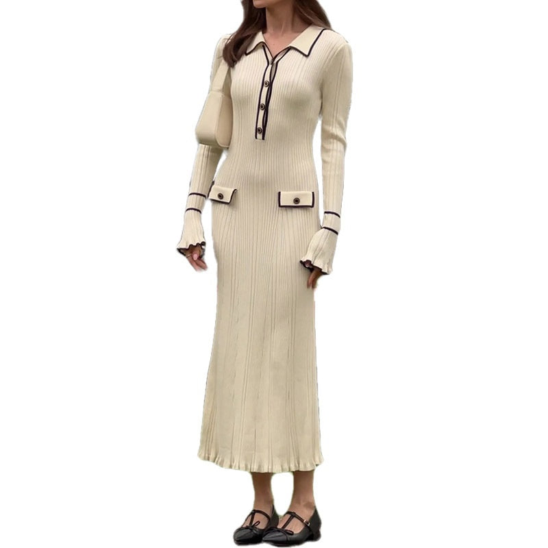 Vestido de tejer para mujeres con mangas de campana y cierre de la mitad de los botones