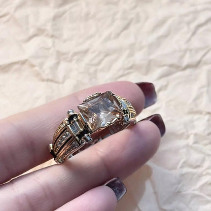 💕 Valentinstags-Special - 50% Rabatt 💕 Robuster Vintage-Ring mit breitem Zirkonia