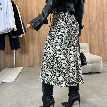 Falda casual impresa de leopardo para mujeres
