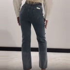 👖Bis zu 55% Rabatt!✨Damen Jeans mit glänzenden Strasssteinen und schickem Schlitz✨