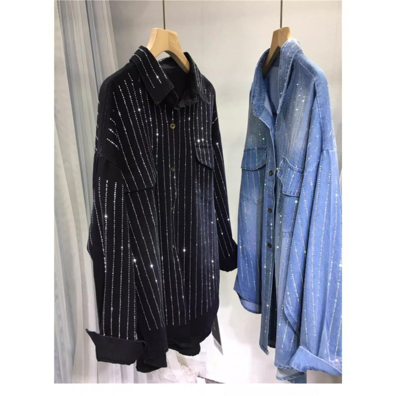 Damen-Jeanshemd mit Strass und Knopfleiste
