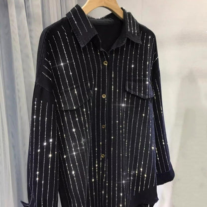 Camisa de jean femenina con diamantes de imitación y botón