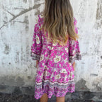 Lässiges Kleid mit Blumenmuster, V-Ausschnitt und Knopfverschluss
