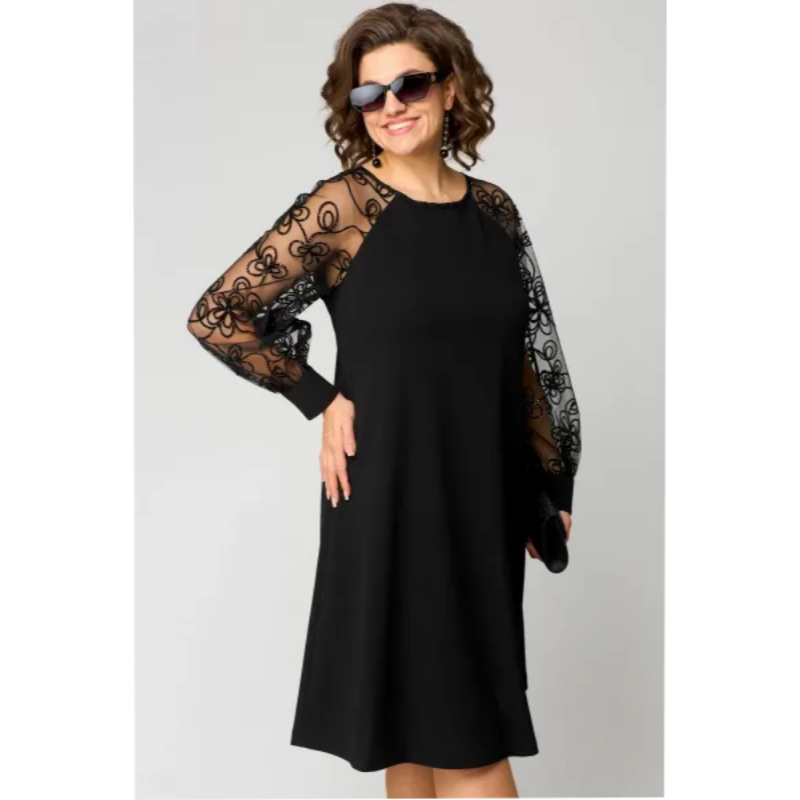 Spitzen-Patchwork-Kleid mit Rundhalsausschnitt und langen Ärmeln