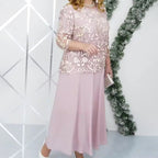 Kleid Set in großen Größen mit besticktem Überwurf