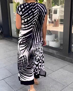 Lässiges bedrucktes Kurzarmkleid