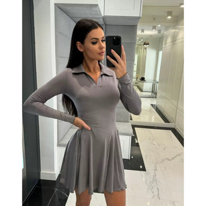 Vestidos de línea A de manga larga con dobladillo exhibido para mujeres