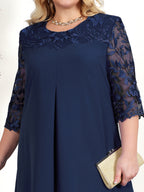 Damenkleid aus besticktem Chiffon mit Rundhalsausschnitt