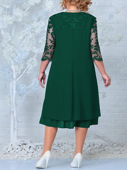 Vestido para mujeres hecho de gasa bordada con un escote redondo