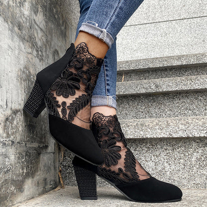 Elegantes tacones altos de mujer con suela suave y encaje.💖🌤️