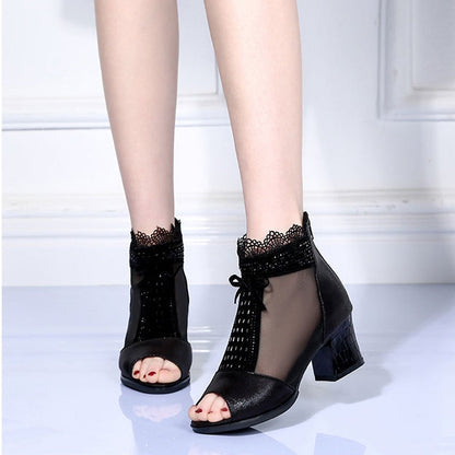 Sandalias de malla casual con un juego de dedo abierto para mujeres