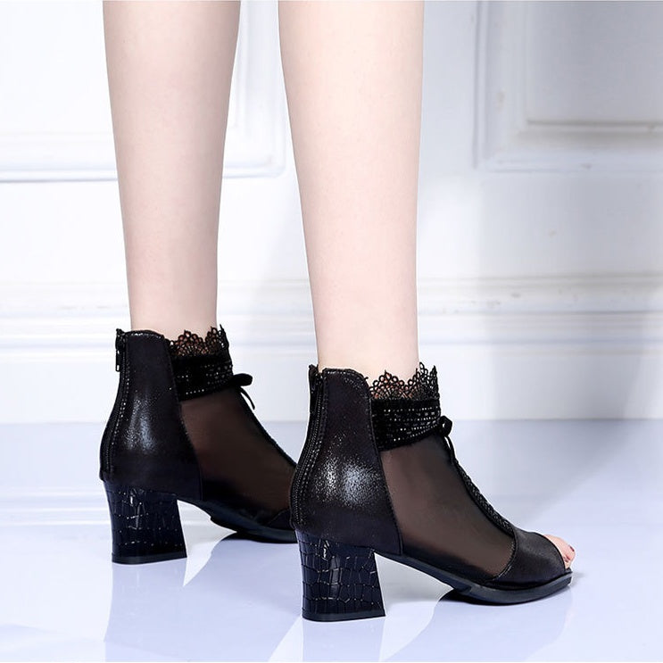 Sandalias de malla casual con un juego de dedo abierto para mujeres