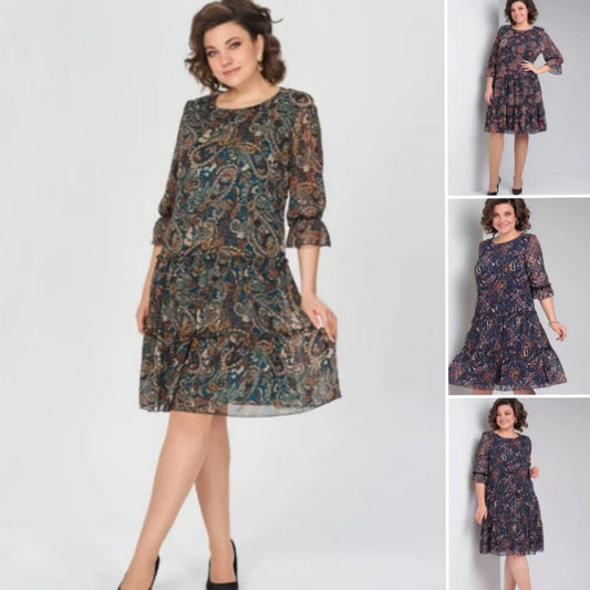 Vestido de ocio para mujeres con un escote circular y un patrón de flores