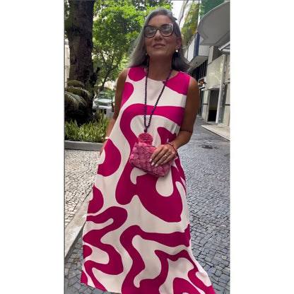 Vestido sin mangas casual y de moda con un escote circular y presión