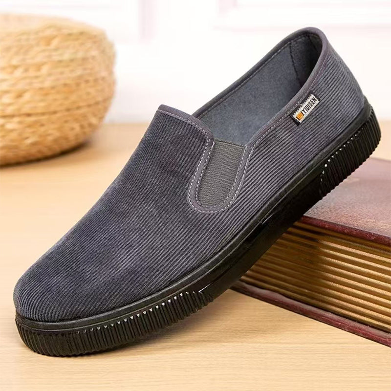 Men's Slip-On Breathable Soft Sole Shoes