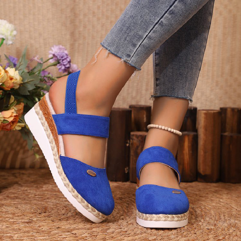 🥿Geschlossene Zehen Riemchensandalen mit niedrigem Keil🌈Verschiedene Farben nach Wahl