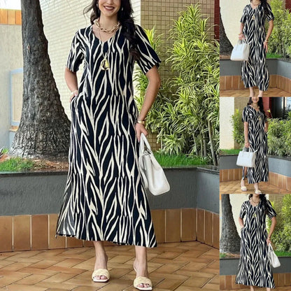 Bedrucktes Kleid mit V-Ausschnitt und Seitenschlitz für Frauen