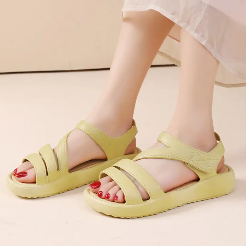 Leichte, flache Sandalen für Frauen👡